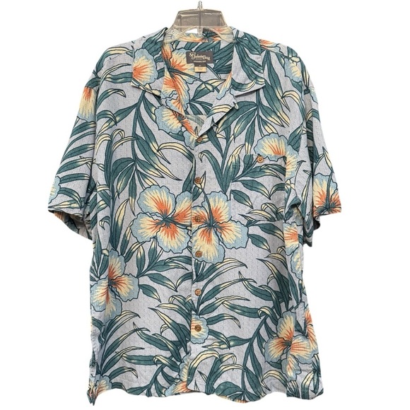 St. John's Bay Other - St. John’s Bay Washable Silk Hawaiian Camp Shirt Gray Floral Men’s XL